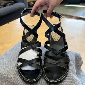 Kenneth Cole leather strappy heels size  11M